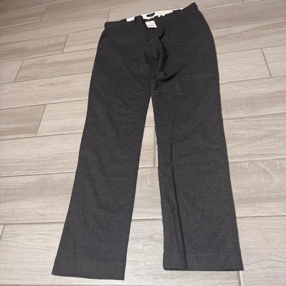 J. Crew Factory Flex Slim Fit Brushed Cotton Blend Chino in Charcoal 32x32 BK737